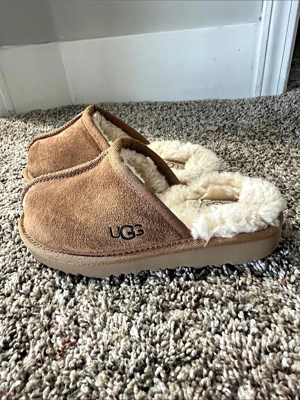 UGG Keegan Suede Slippers in Brown US 10 kids